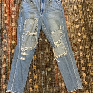 american eagle ripped jeans